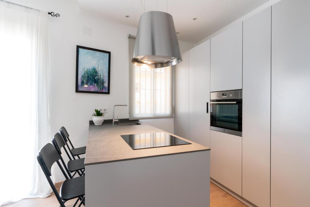 Am Alameda Santa Rufina Apartment เซบีญา ภายนอก รูปภาพ